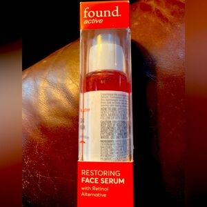 NEW. Finonable.Restoring Face Serum with Retinol Alternative.